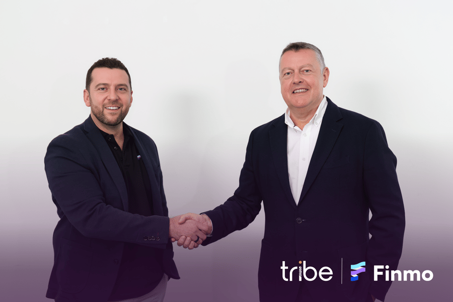 David Hanna, CEO at Finmo, shaking hands with Matt Weir, GM Asia Pacific at Tribe Payments